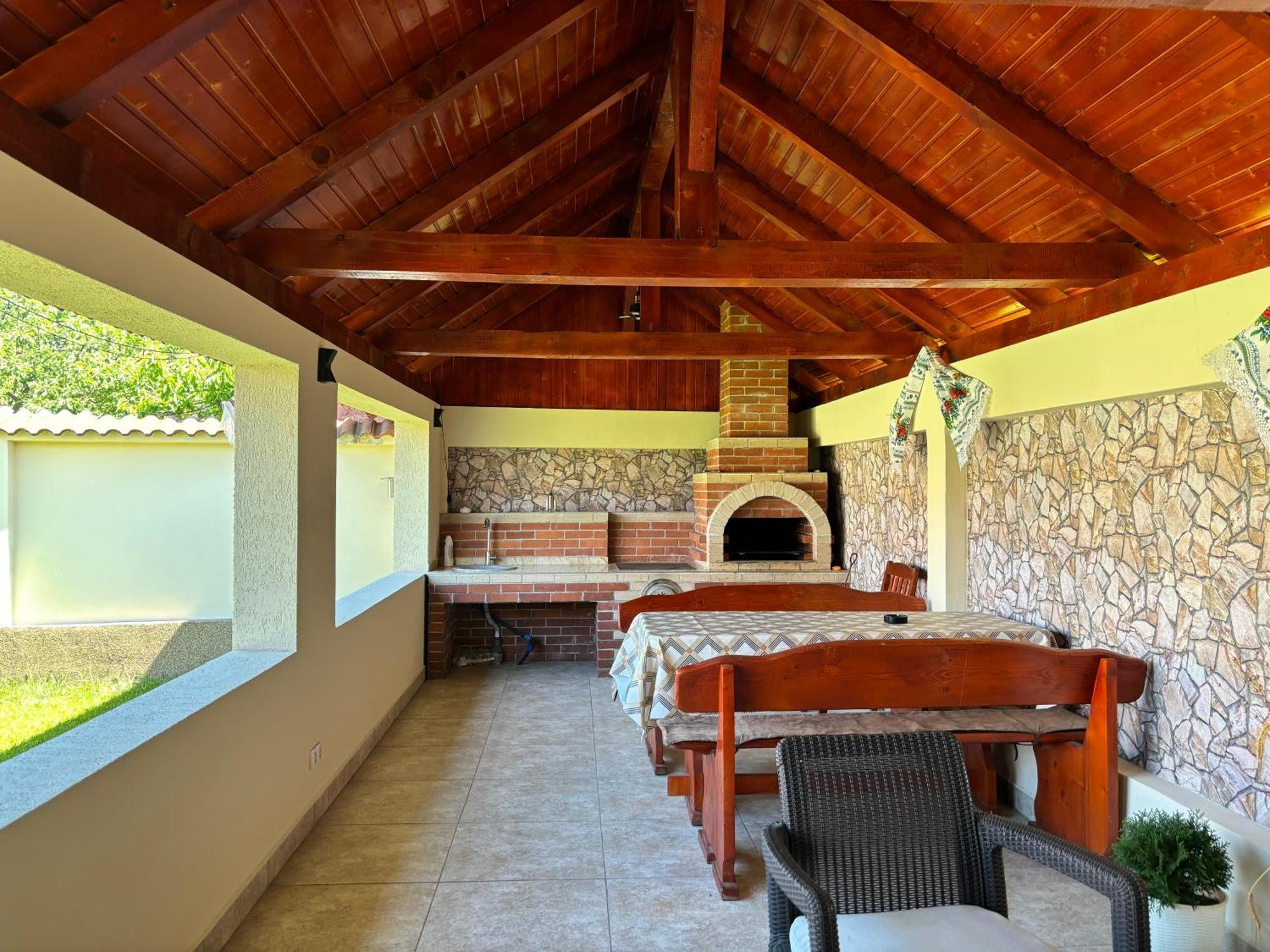 Casa Otilia Hotel Chiscau Екстериор снимка