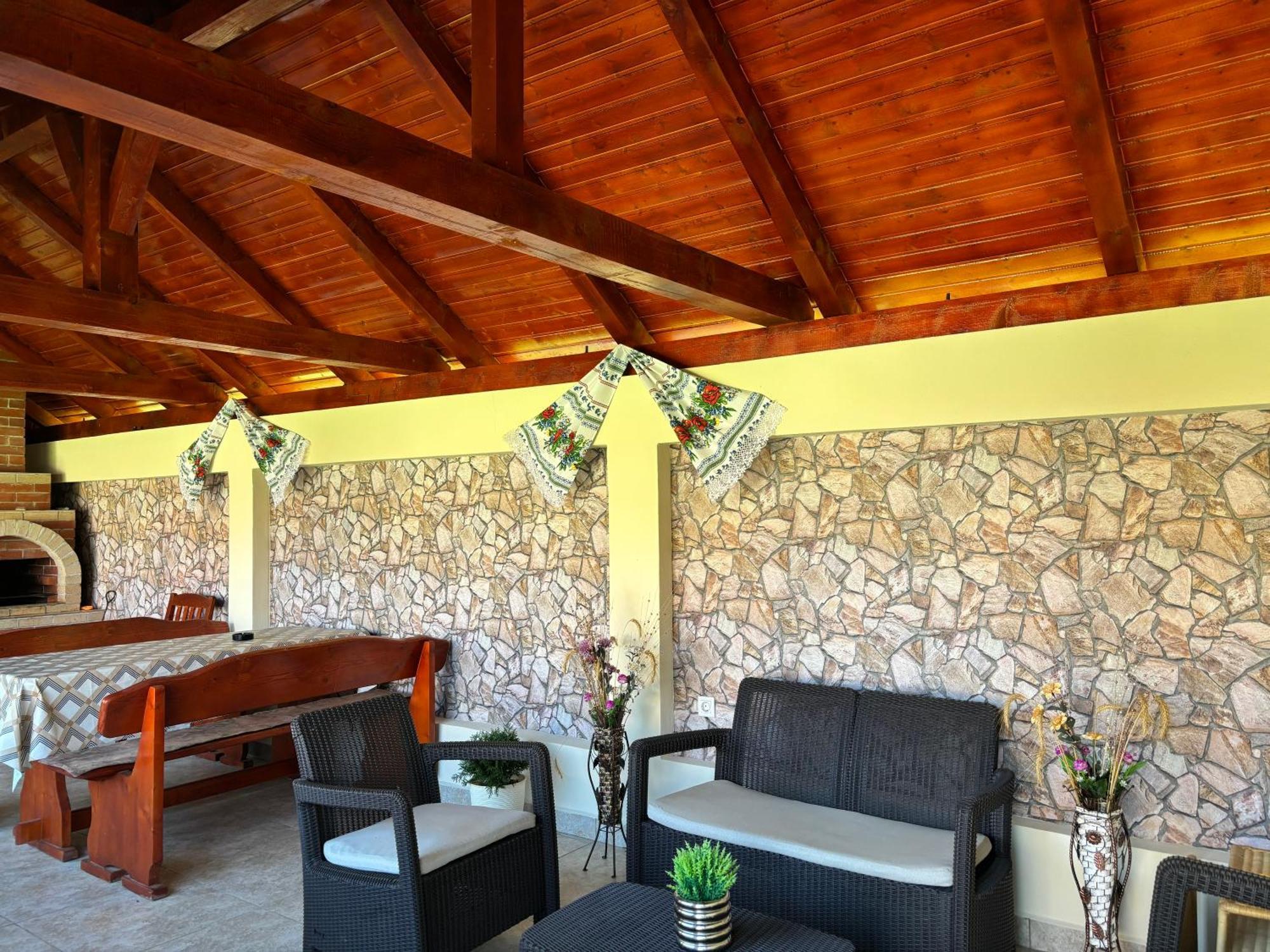 Casa Otilia Hotel Chiscau Екстериор снимка